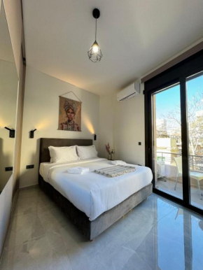 Spacious Apartment near Akropolis by Kozy Koala